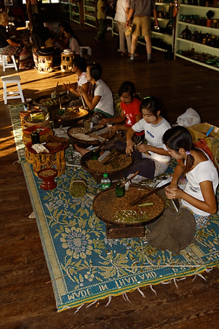 Inlé-fabrique des cheeroots-006